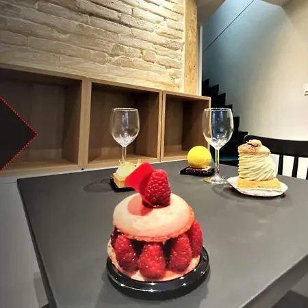 Zen Tokyo Apartment Lyon